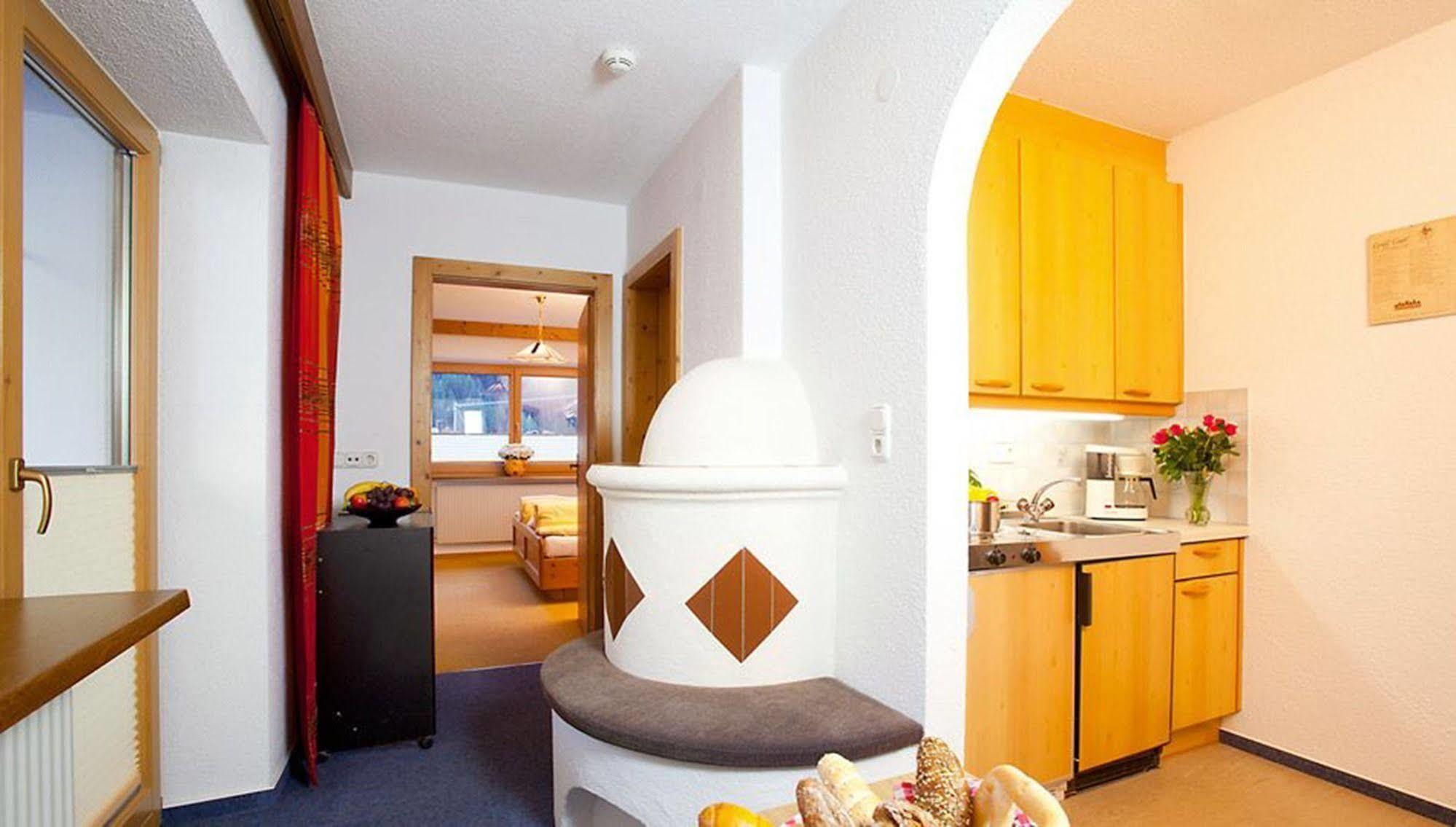 Top Tirol Appartement Huben  Luaran gambar