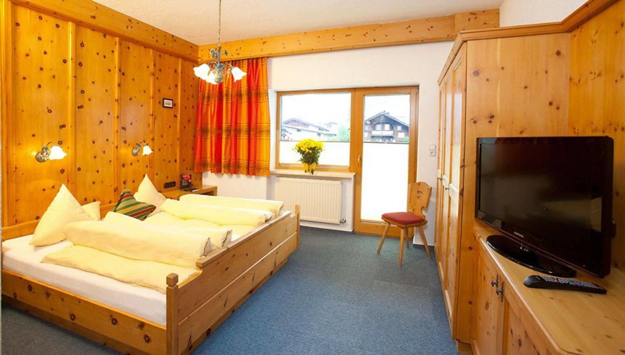 Top Tirol Appartement Huben  Luaran gambar