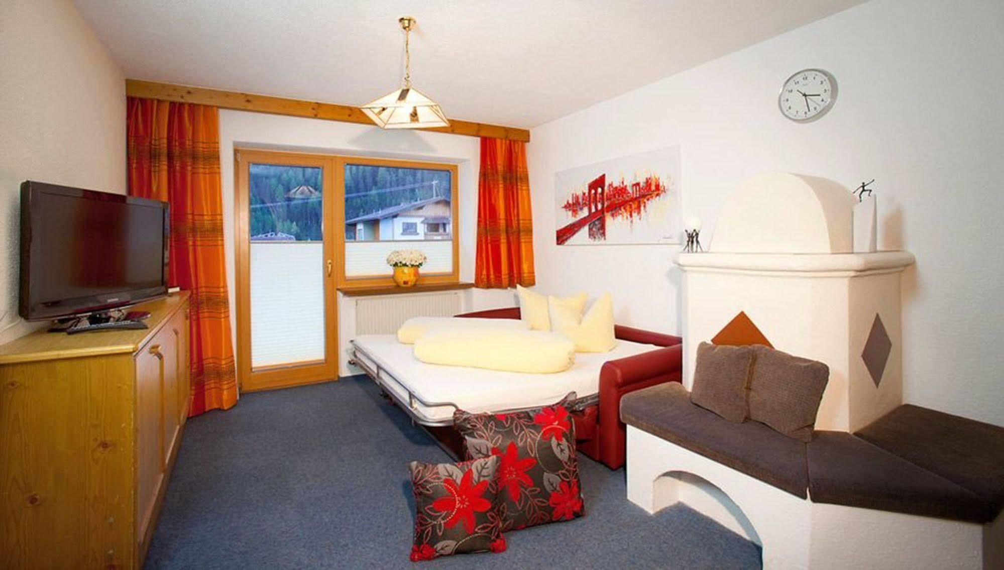 Top Tirol Appartement Huben  Luaran gambar