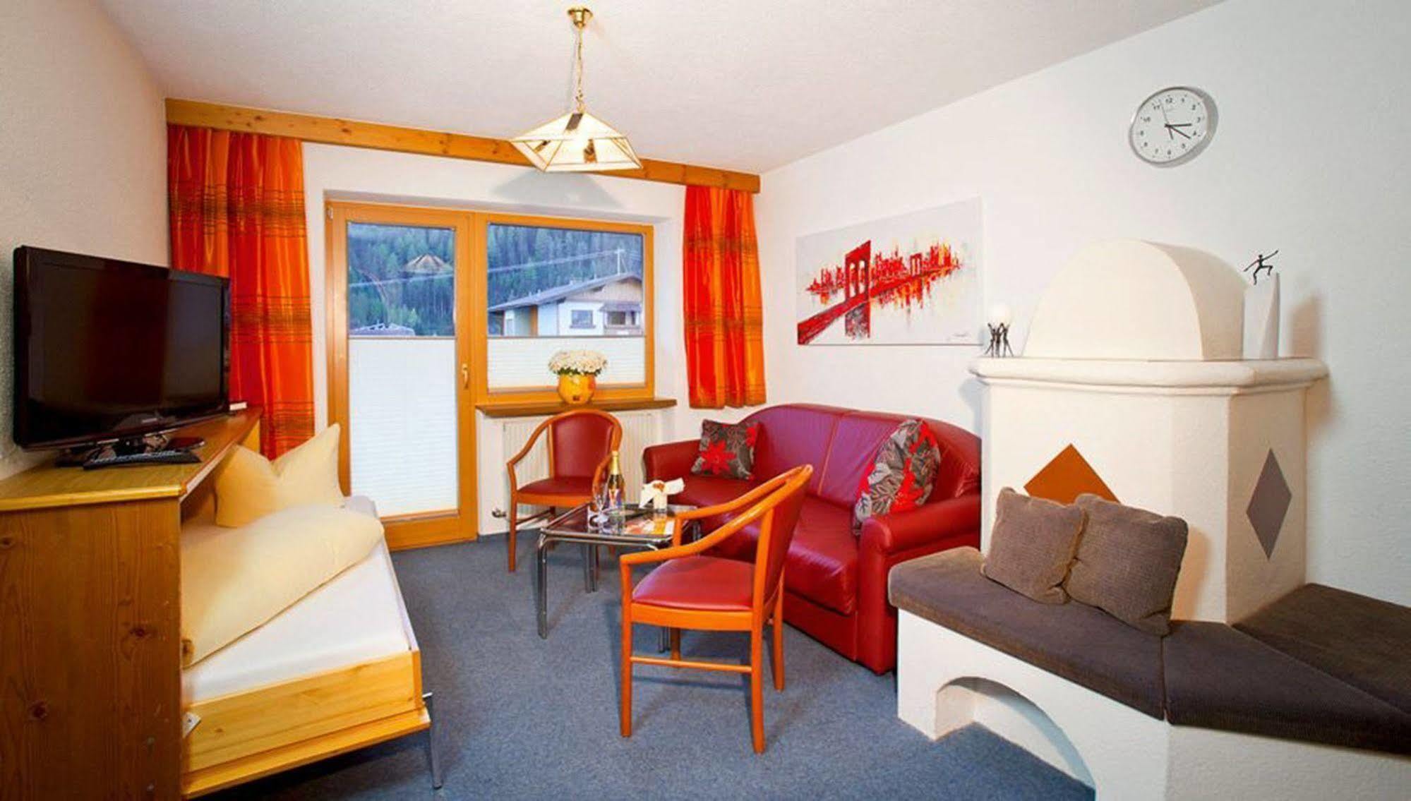 Top Tirol Appartement Huben  Luaran gambar